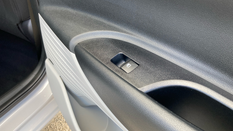 Hyundai i20 1.0T GDi Ultimate 5dr DCT Petrol Hatchback